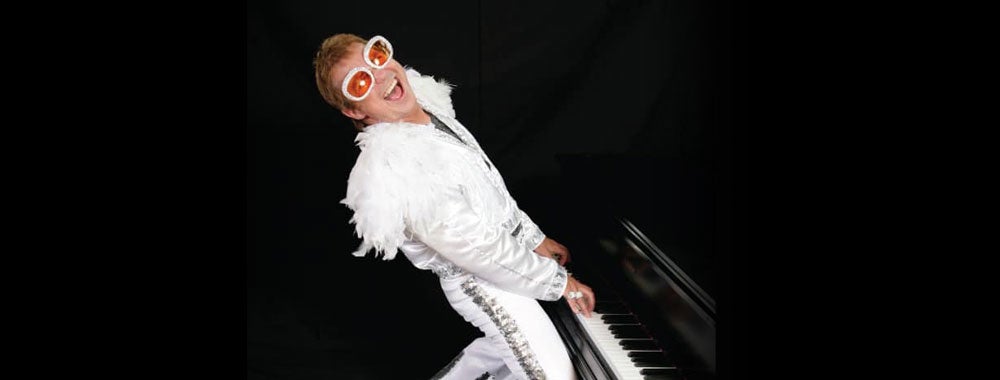 Kenny Metcalf as Elton 